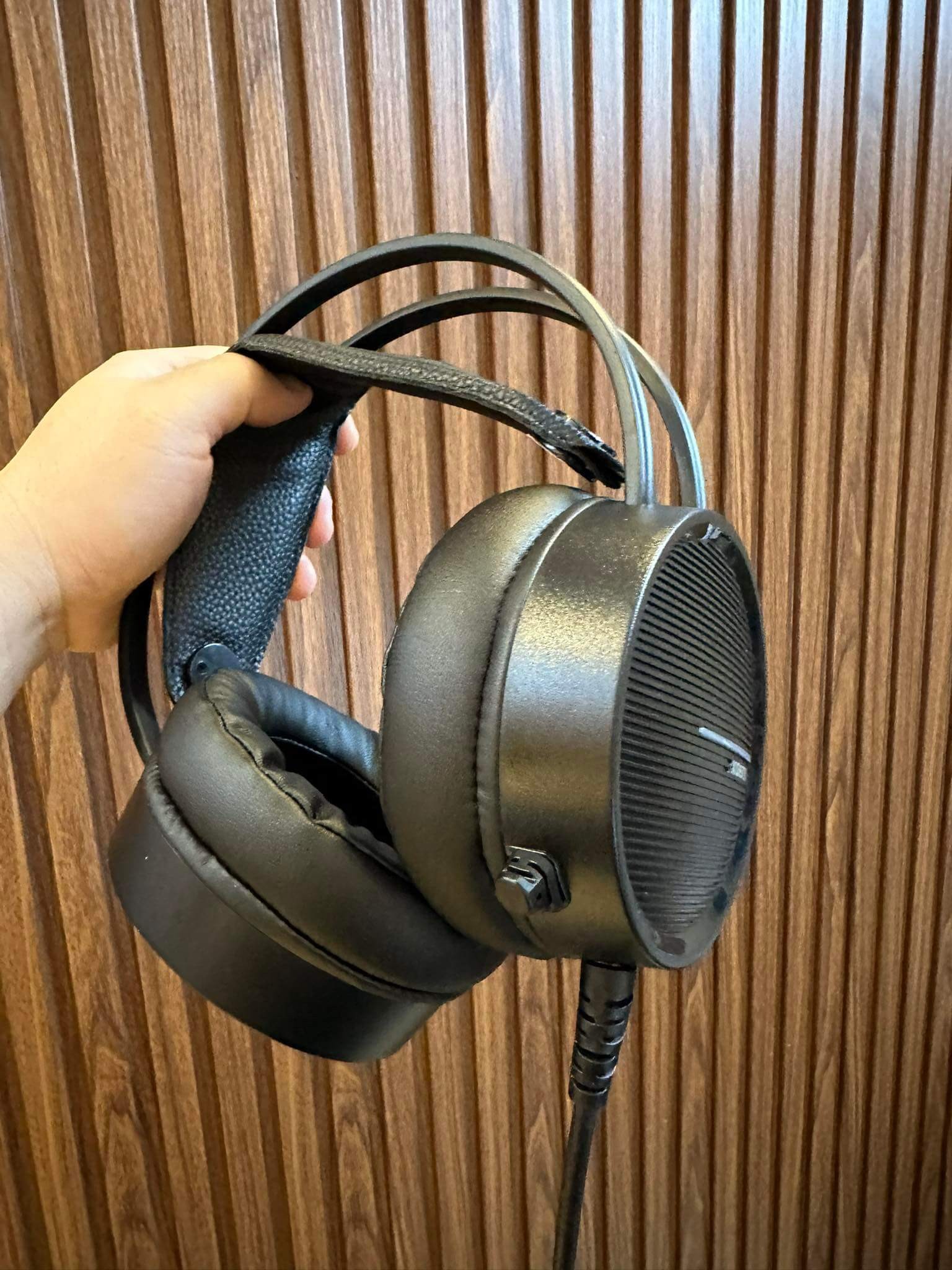 Tai nghe Gaming Xiberia Q4